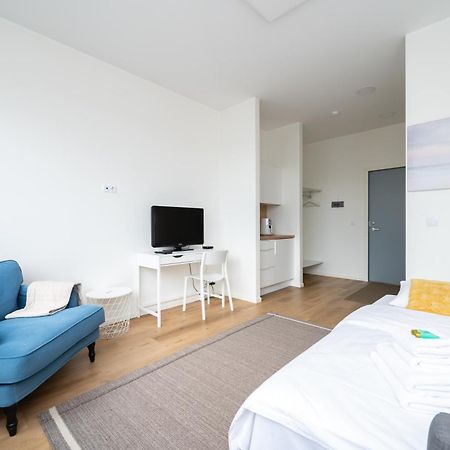 Hilltop Apartments - Studio Rooms In City Centre Таллин Экстерьер фото